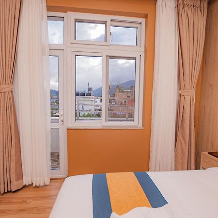 Hotel Vistara Katmandu Dış mekan fotoğraf