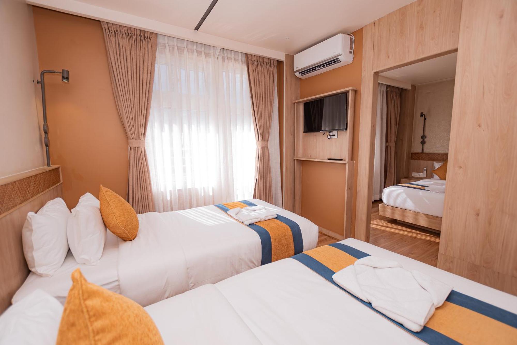 Hotel Vistara Katmandu Dış mekan fotoğraf