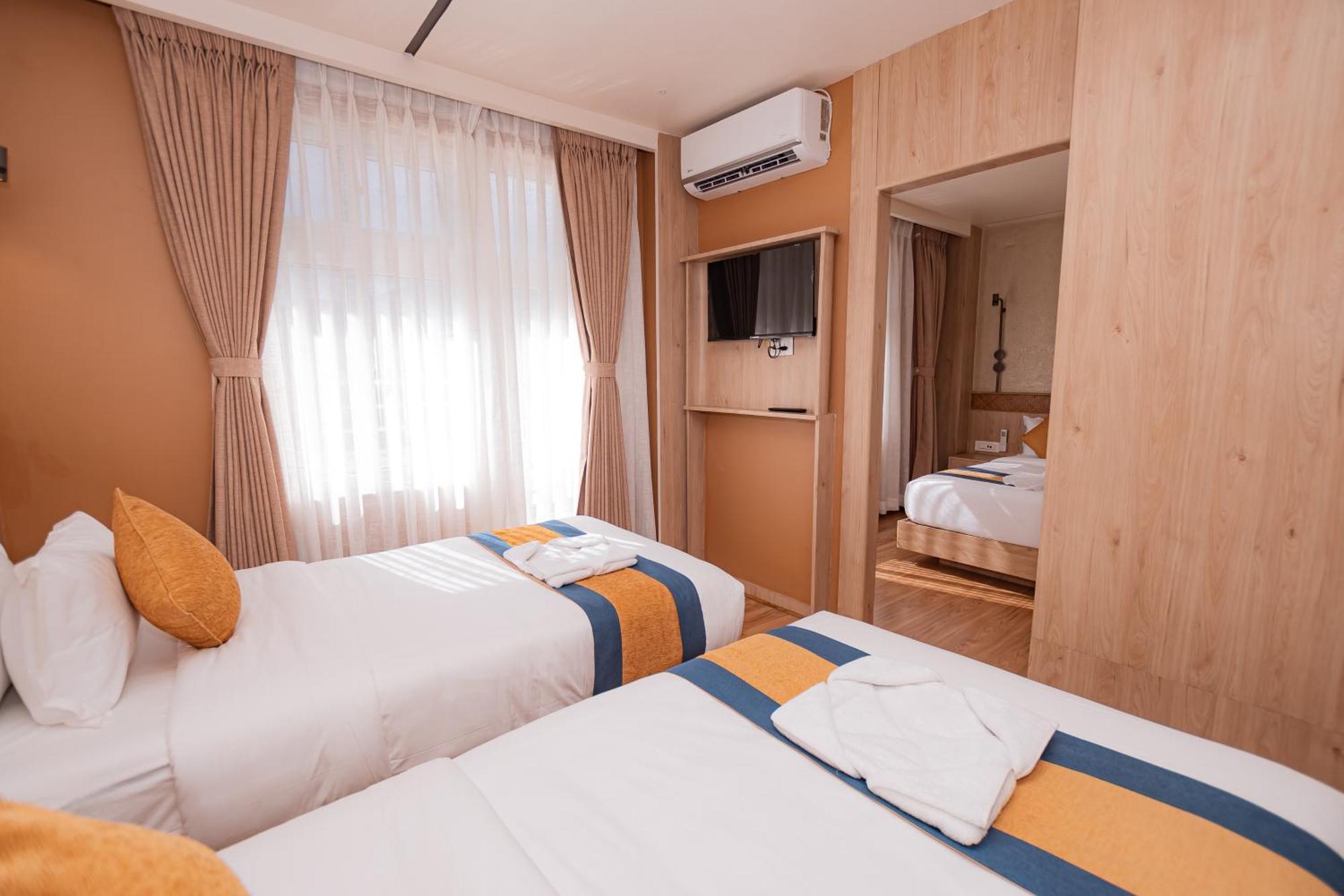 Hotel Vistara Katmandu Dış mekan fotoğraf