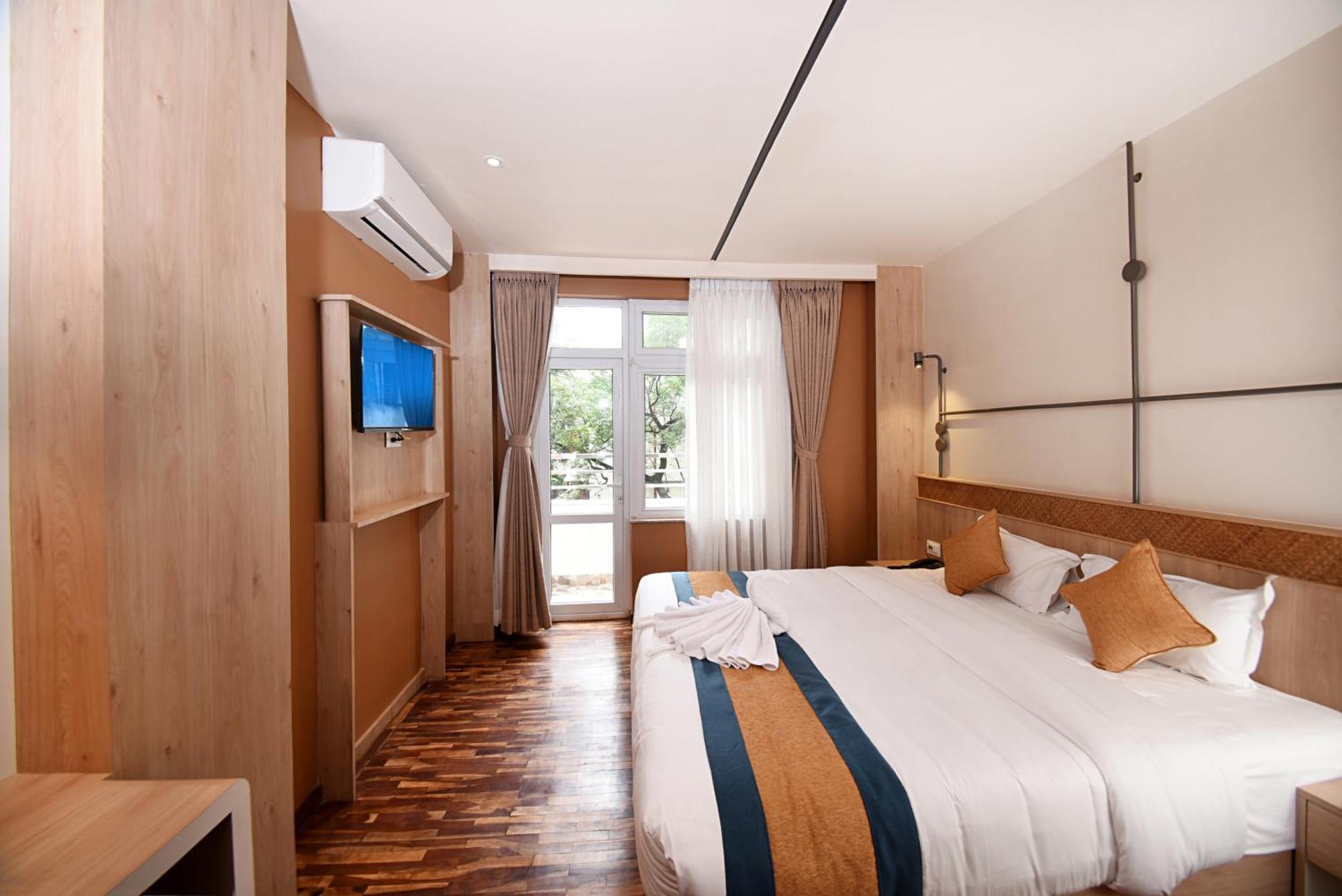 Hotel Vistara Katmandu Dış mekan fotoğraf
